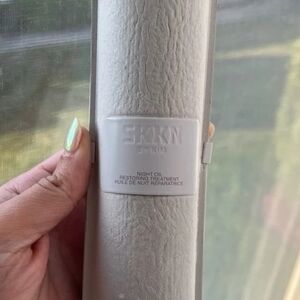 SKKN By Kim Night Oil Restoring Treatment NEW